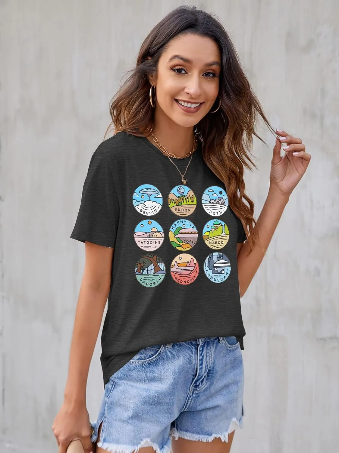 Womens World Traveler Shirt Magic Kingdom Graphic Tshirt Matching Trip T-Shirt Girl Vacation Hodilay Short Sleeve Top
